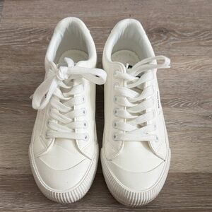 Rocket Dog White Women's Sneakers